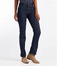 Top 10 Best Jeans for Pear Shaped Body You Need in Your Closet