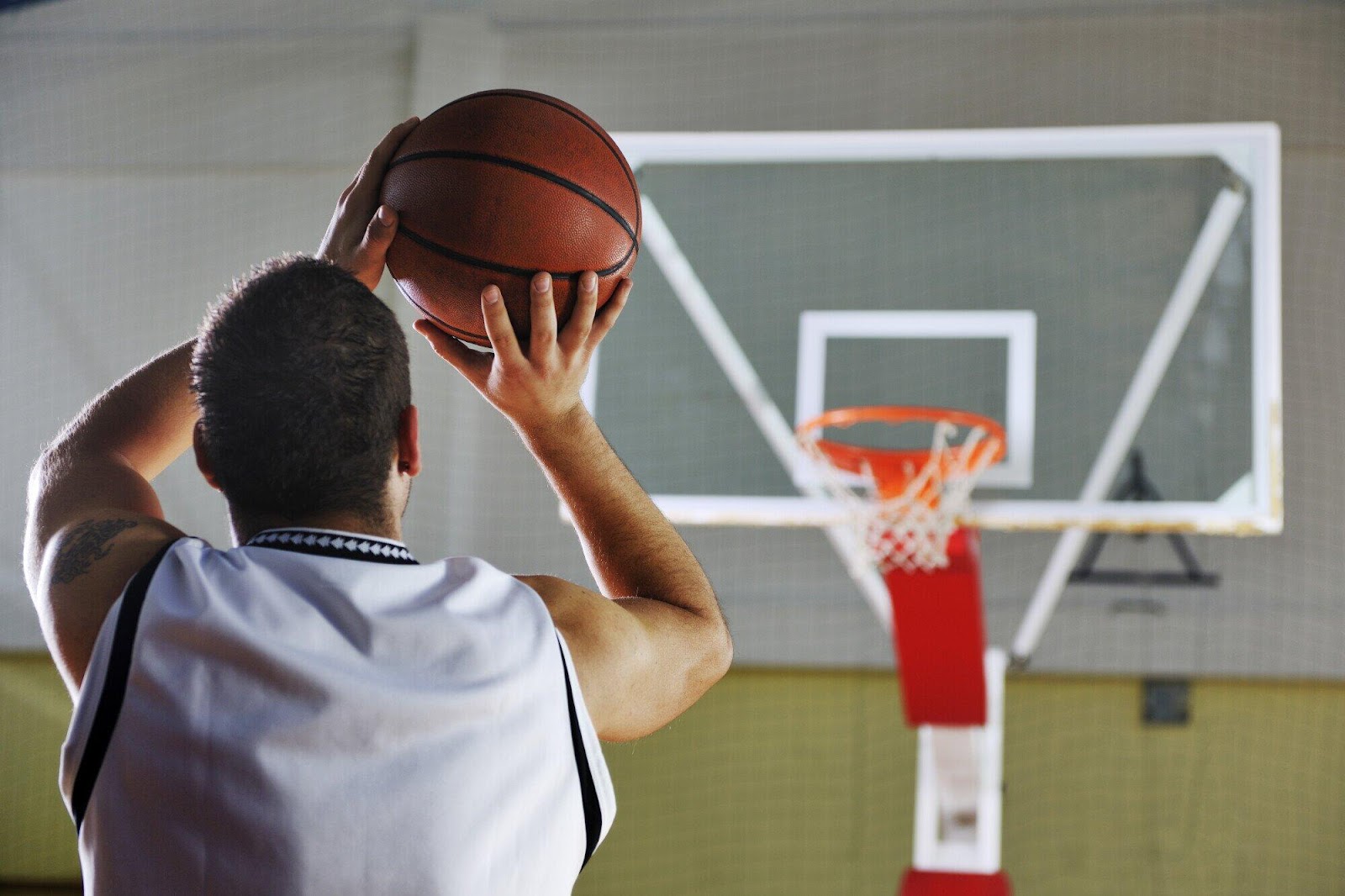 Dunks, Layups and Shots: How To Improve Your Basketball Skill Level