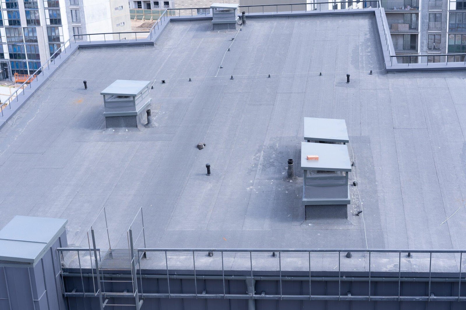 Metal Roofing: The Pros and Cons of Choosing This Durable Roofing Material
