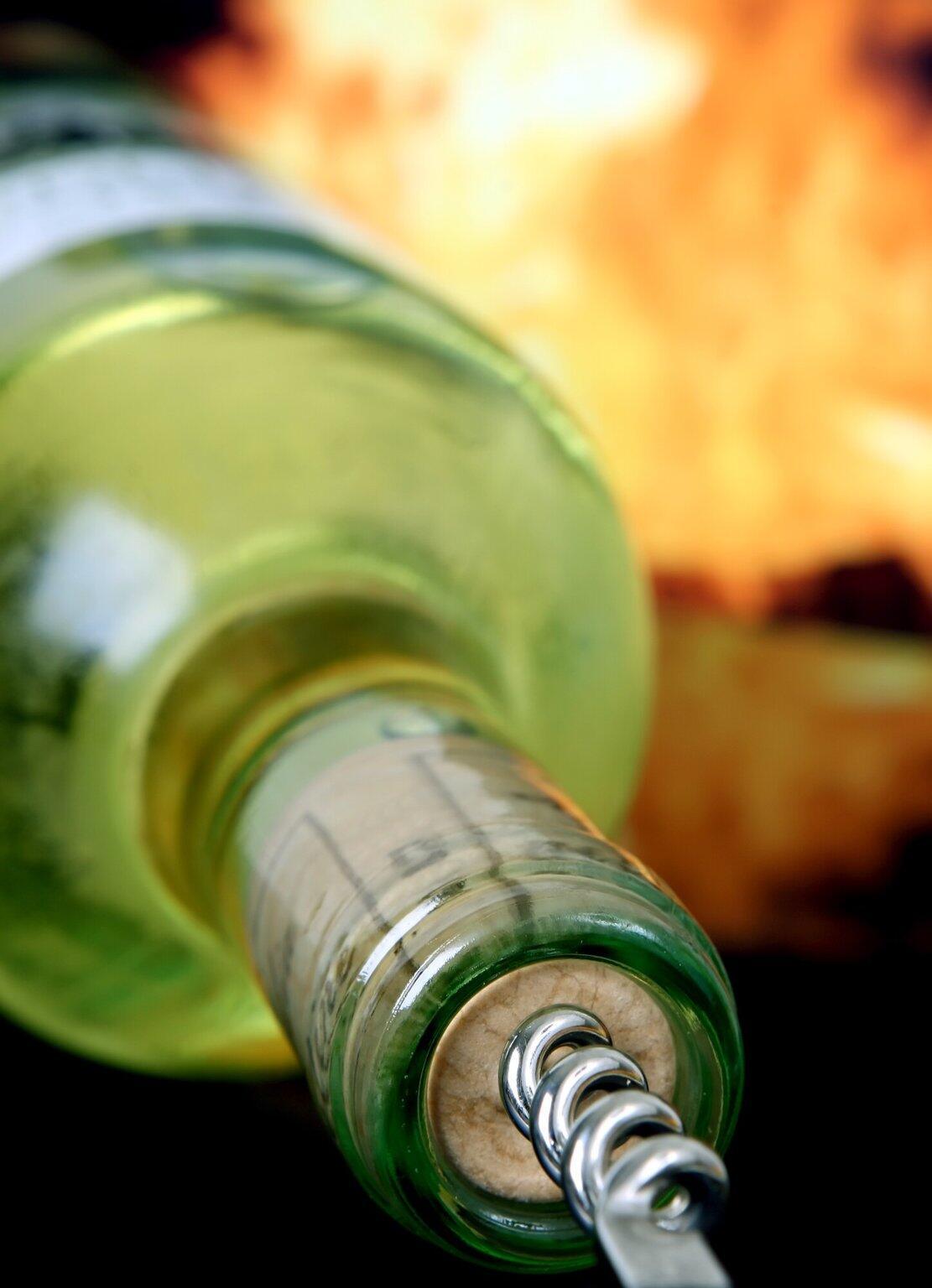 Sanitizing and Packaging Your Wine Bottle Glass