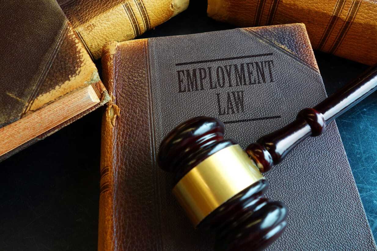 How Employment Lawyers Assist in Resolving Workplace Retaliation Cases