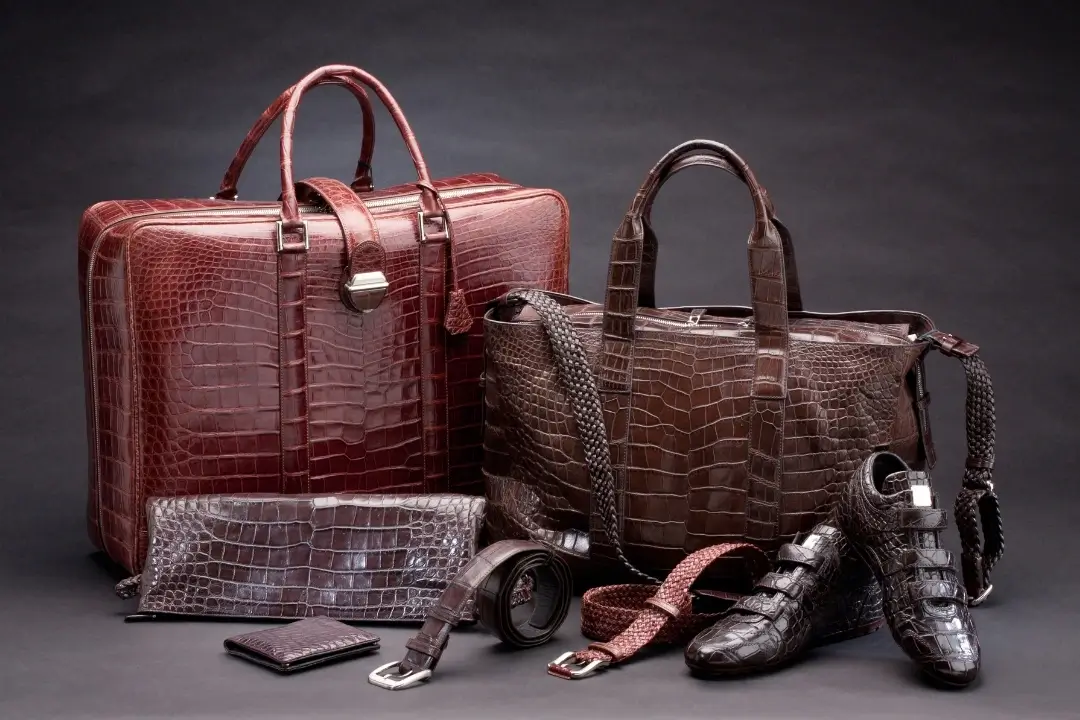 Why Baliya Is Your Go-To OEM Leather Bag Manufacturer