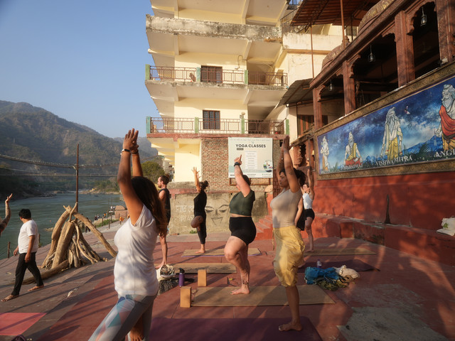 5 Reasons Why You Should Join a Yoga Teacher Training in India