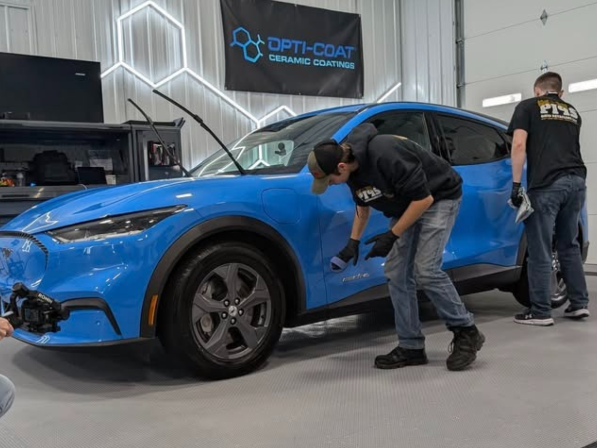 Benefits of Ceramic Coating for Long-Lasting Car Protection