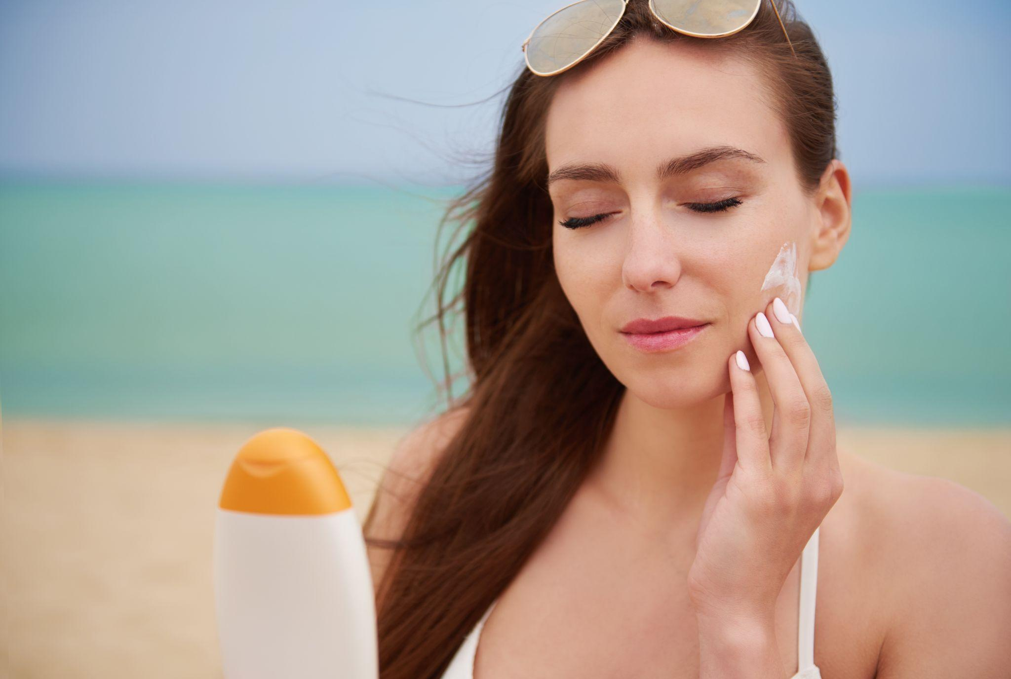 Key Ingredients to Look for in Sunscreen for Dry Skin